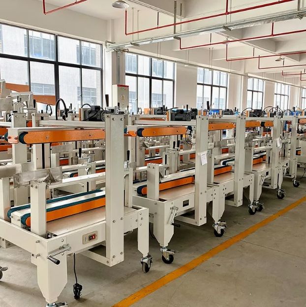 Side Belt Drive Automatic Carton Sealing Machine